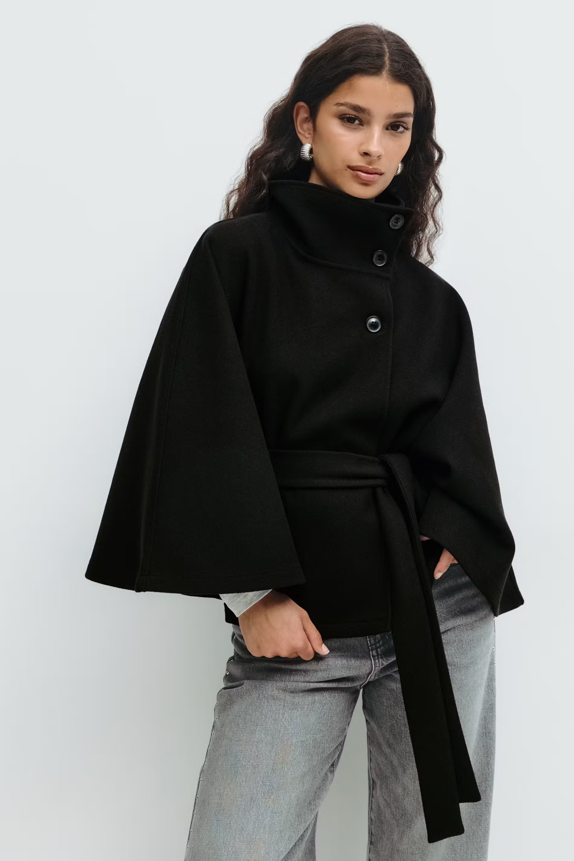 Loreza™ | Elegant Women's Coat with Belt & High Collar