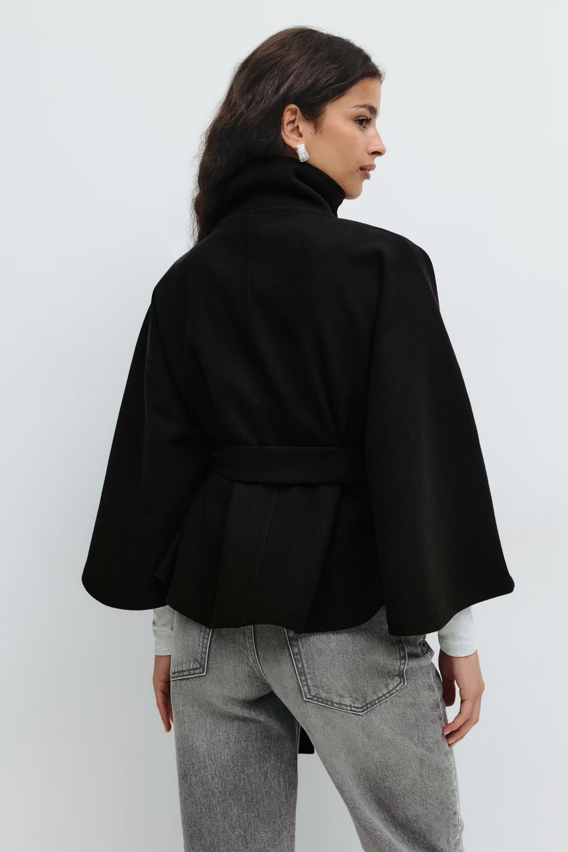 Loreza™ | Elegant Women's Coat with Belt & High Collar