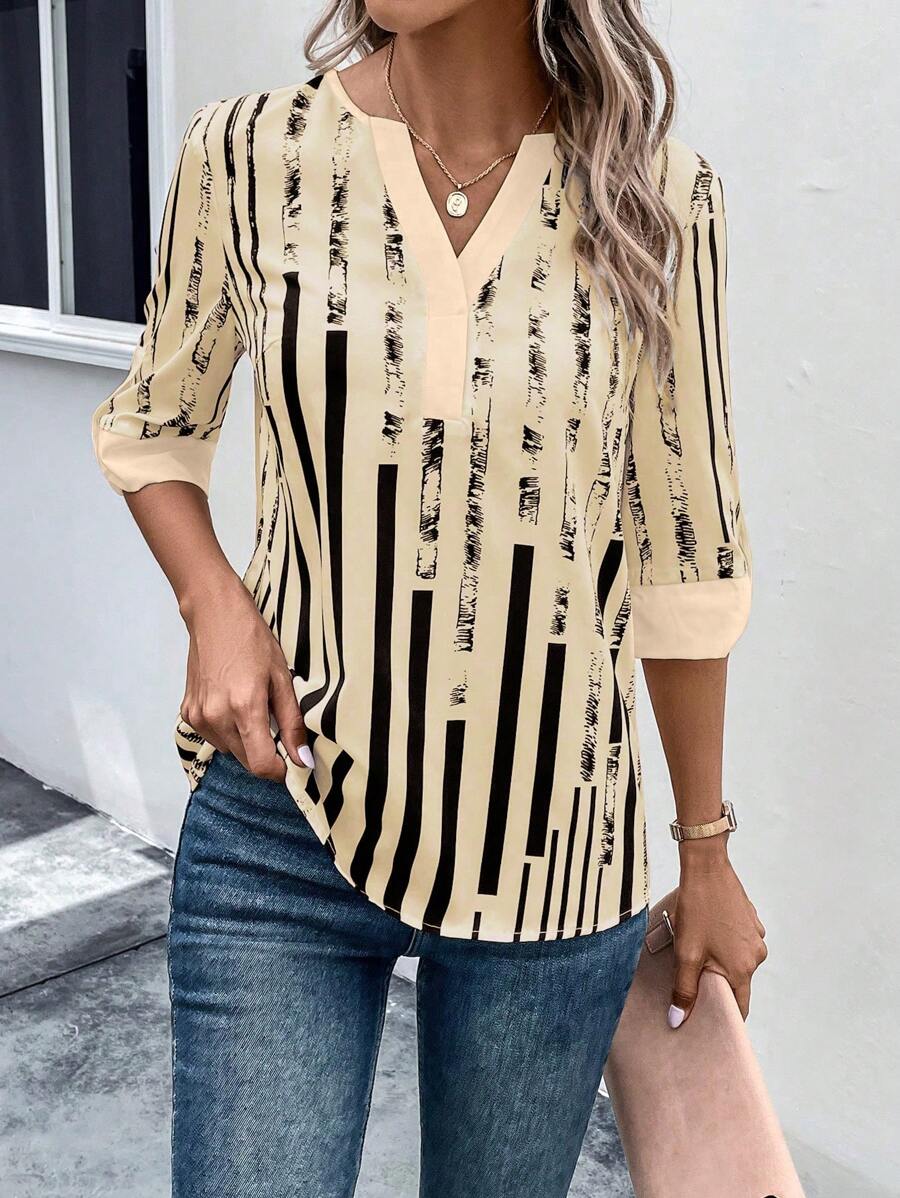 DAELYN™ | STRIPED BLOUSE WITH NOTCHED NECKLINE 