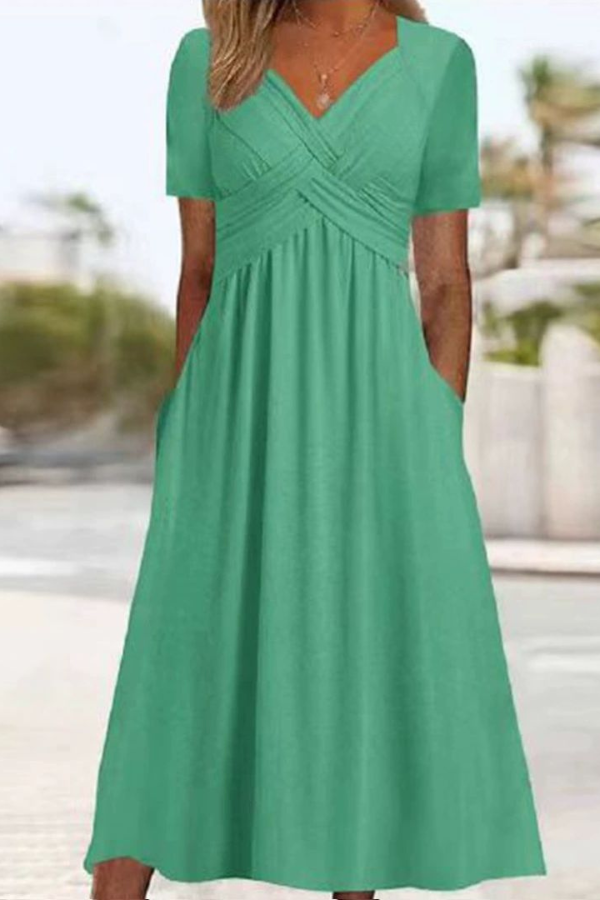 EMILIA | CHIC &amp; FEMININE DRESS