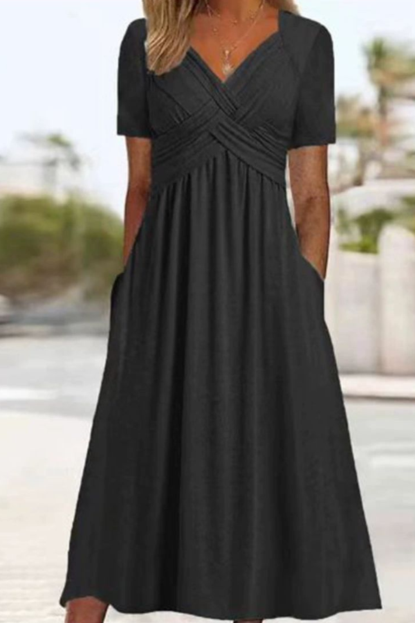 EMILIA | CHIC &amp; FEMININE DRESS