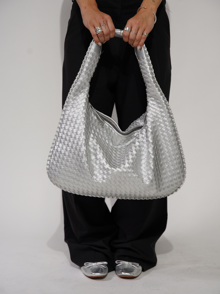 LYONNE – ONE SHOULDER WONDER BAG