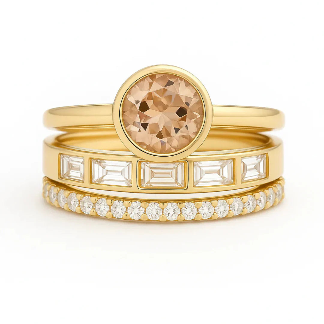 Elegant Gold Ring with Crystals Encrusted