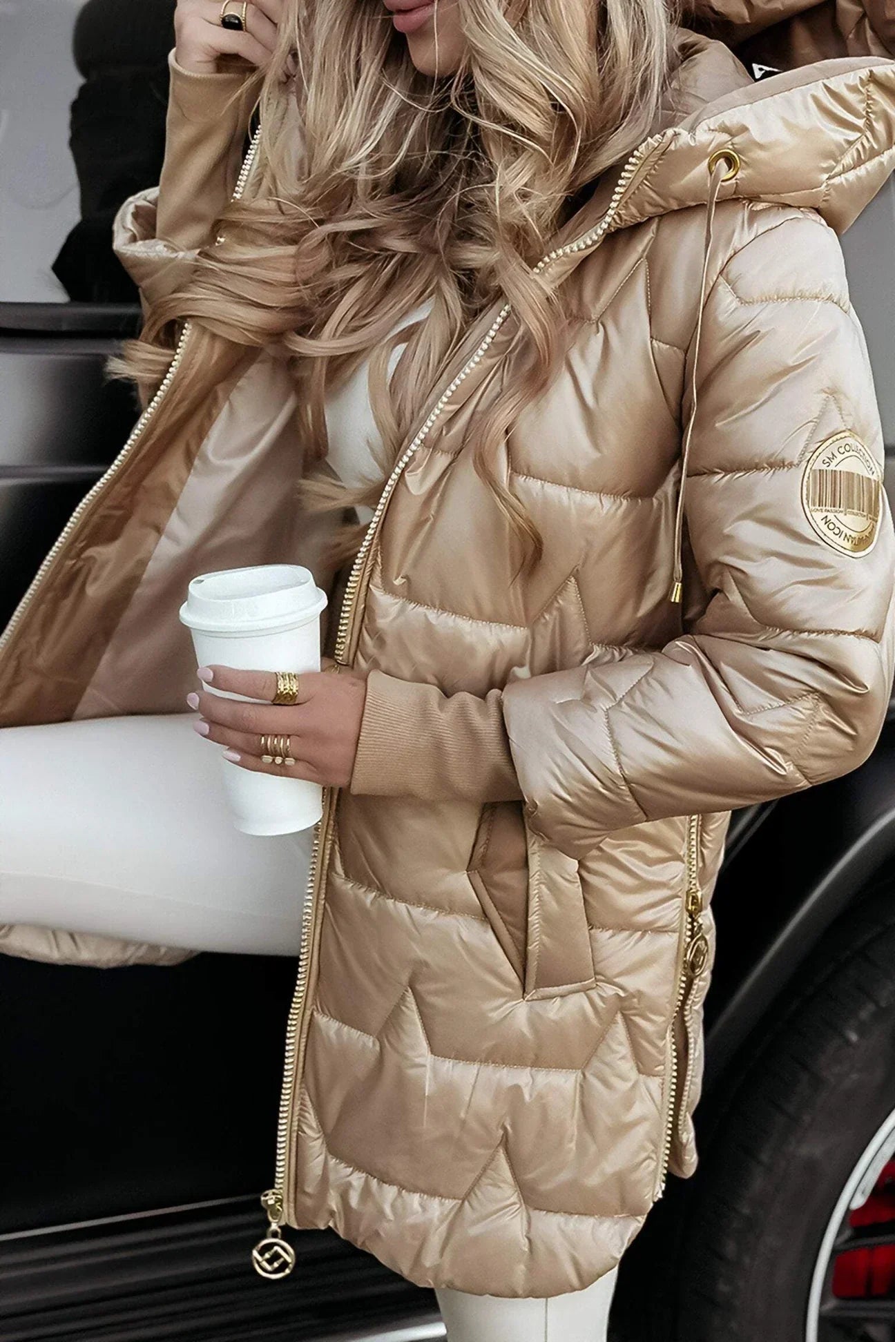 Nolwen™ | Elegant Padded Winter Coat with Hood 
