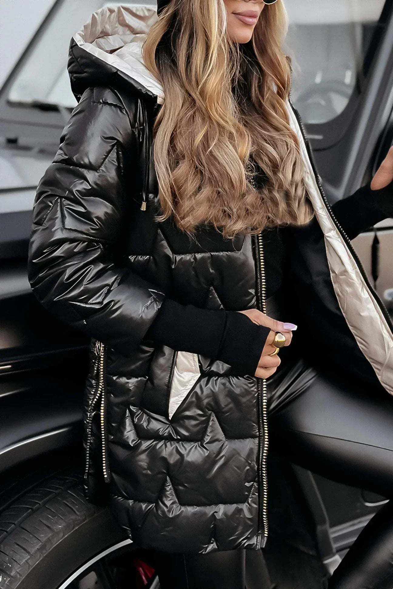Nolwen™ | Elegant Padded Winter Coat with Hood 