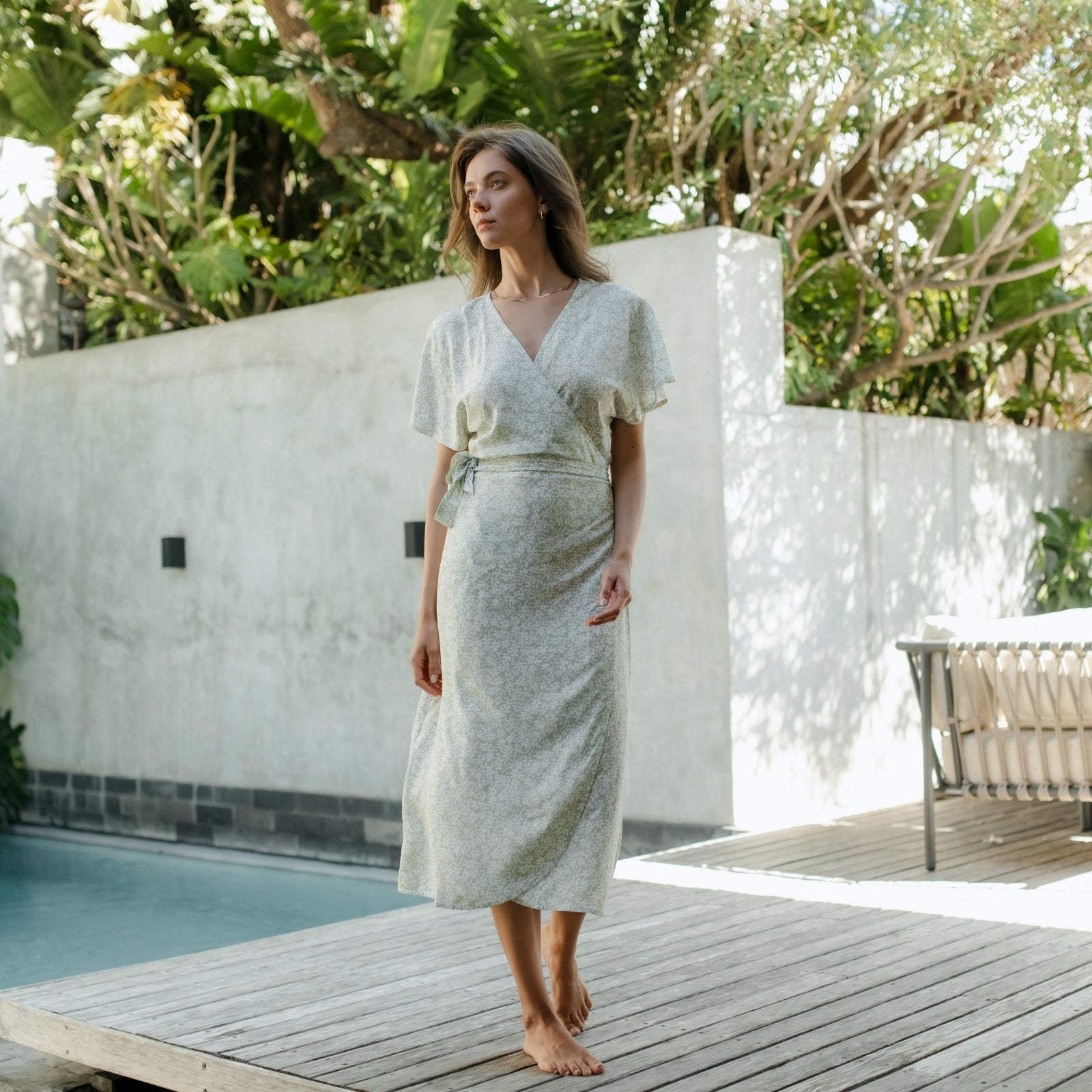 ELARA | FLORAL WRAP DRESS 